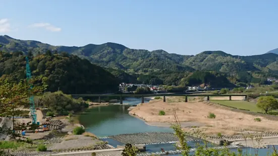 Shiroyama Park