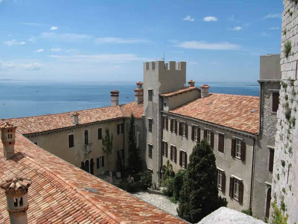 2_Duino Castle / Devinski Grad