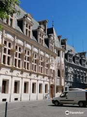 Ancien palais du Parlement