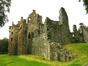 Huntly Castle