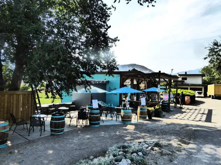 Hotels near Crescent Hill Winery
