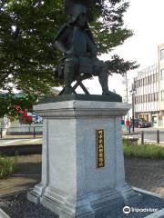 Takenaka Hanbei Statue