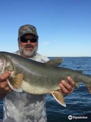 Walleye Hunter Outfitters