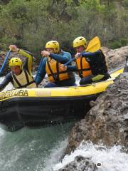 Eseraventura actividades en la naturaleza aguas bravas