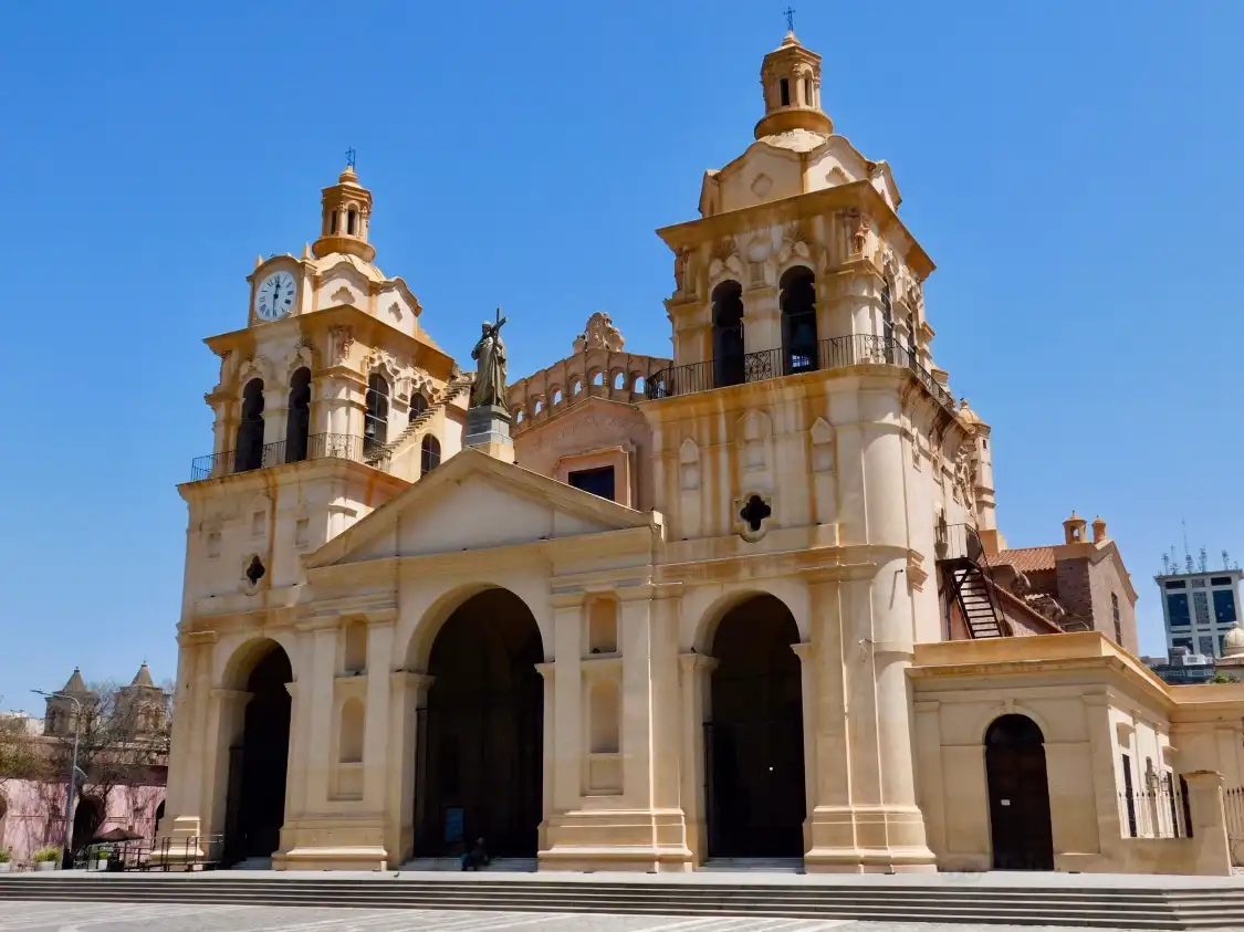 Hotels near Plaza San Martin