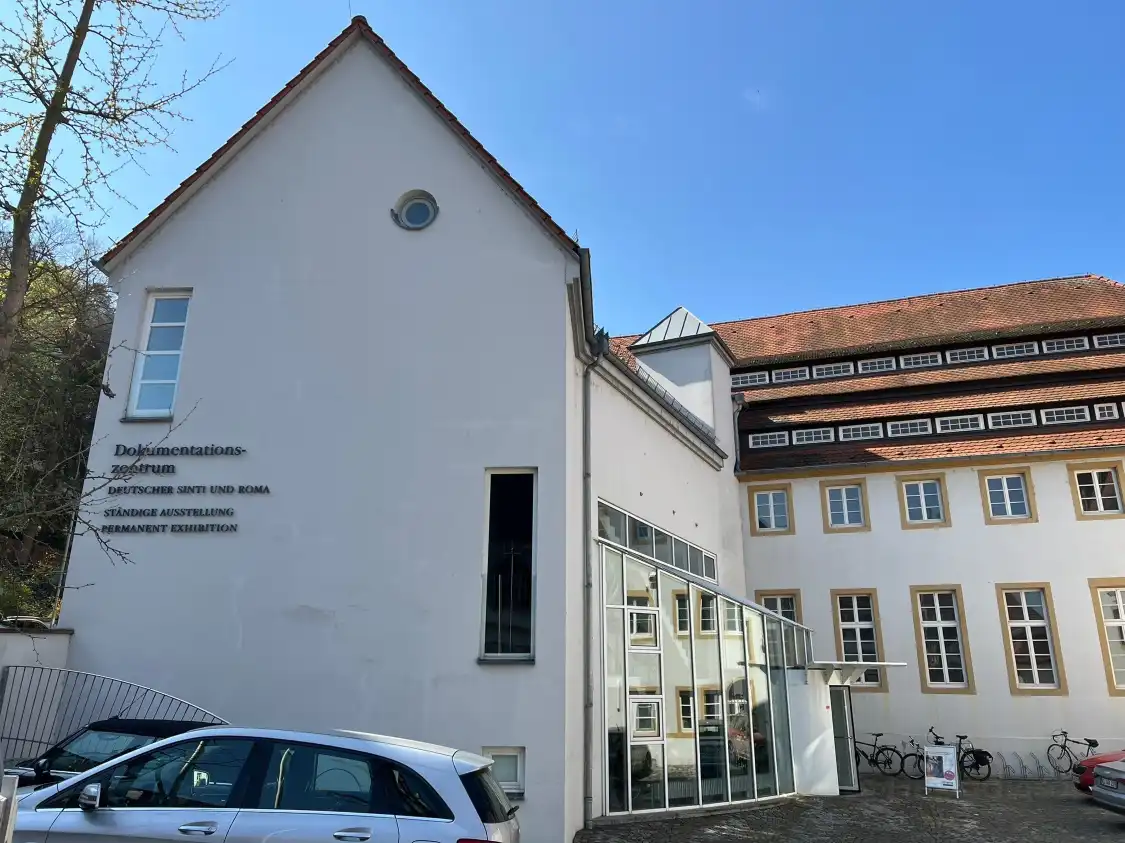 Hotel in zona Dokumentations - Und Kulturzentrum der Deutschen Sinti und Roma