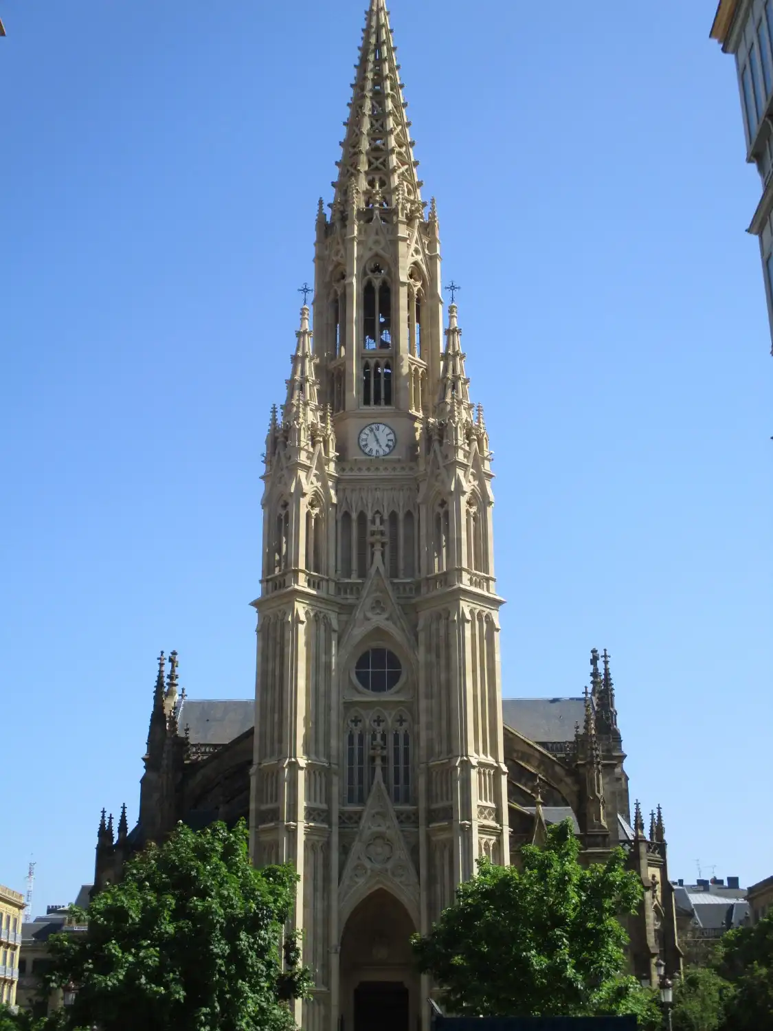鄰近Buen Pastor Cathedral的酒店