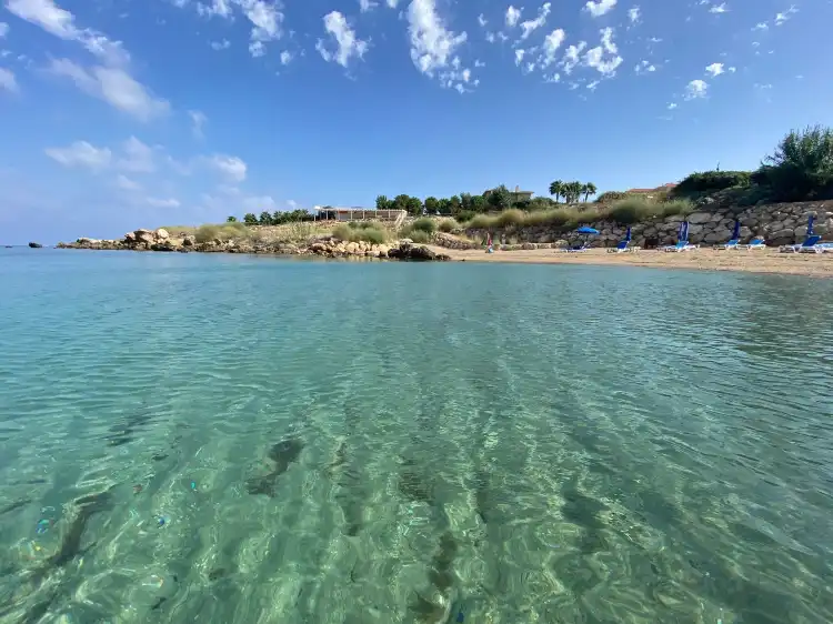 Hotels near Sirena Bay Rd