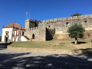 Viagem Medieval em Terra de Santa Maria