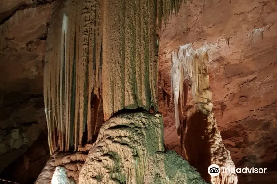 Zupanova jama cave