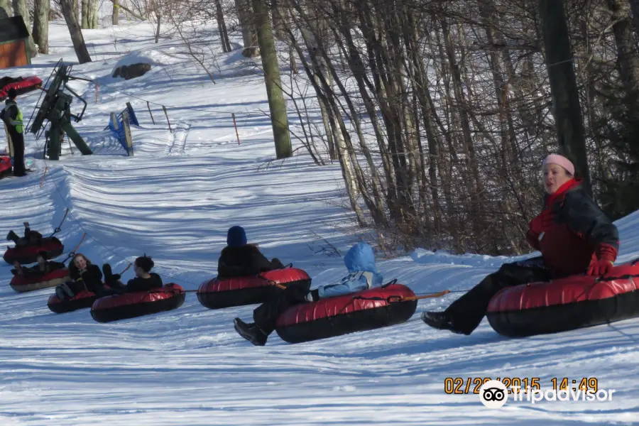 Yawgoo Valley Ski Area & Water Park