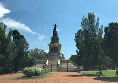 Monumento 20 De Febrero