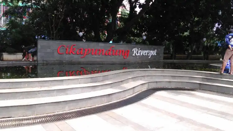Hotels in Bandung Kulon