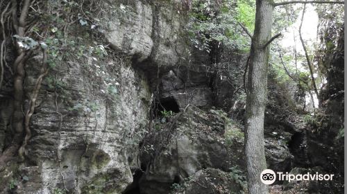 Grotta di San Filippo Benizi