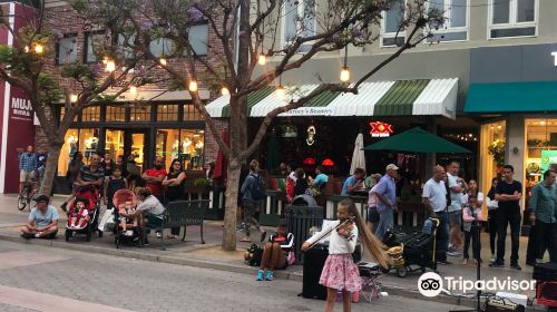 Third Street Promenade