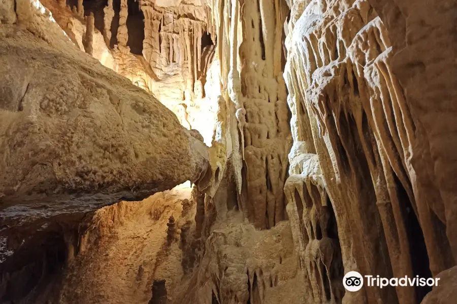 Cueva Del Puerto