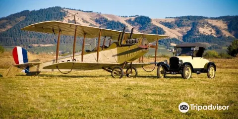 Western Antique Aeroplane and Automobile Museum （WAAAM）