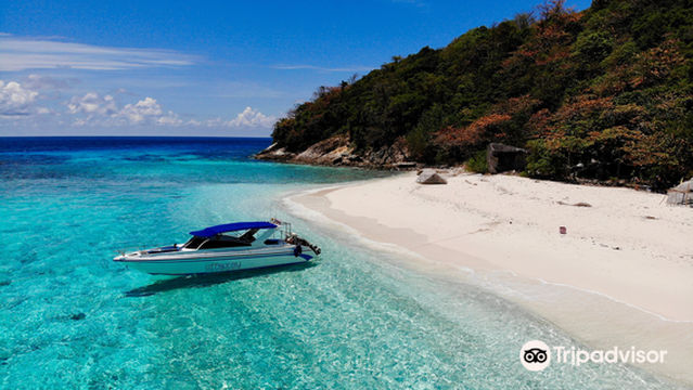 Offspray Leisure Private Boat Tours Phuket