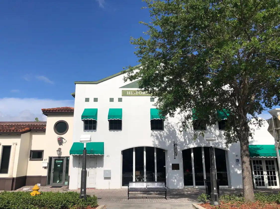 Hotels near Historic Town Hall of Homestead