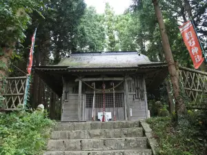 釣石神社