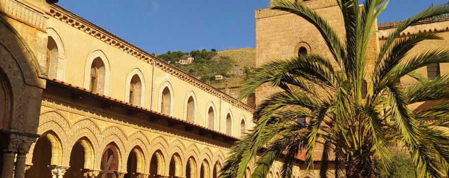 Chiostro dei Benedettini