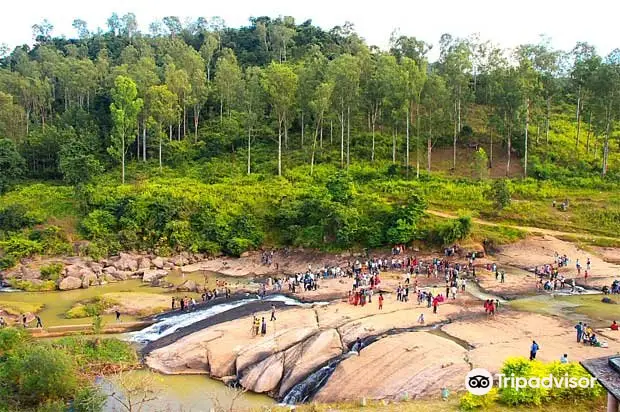 Chaparai Water Cascade