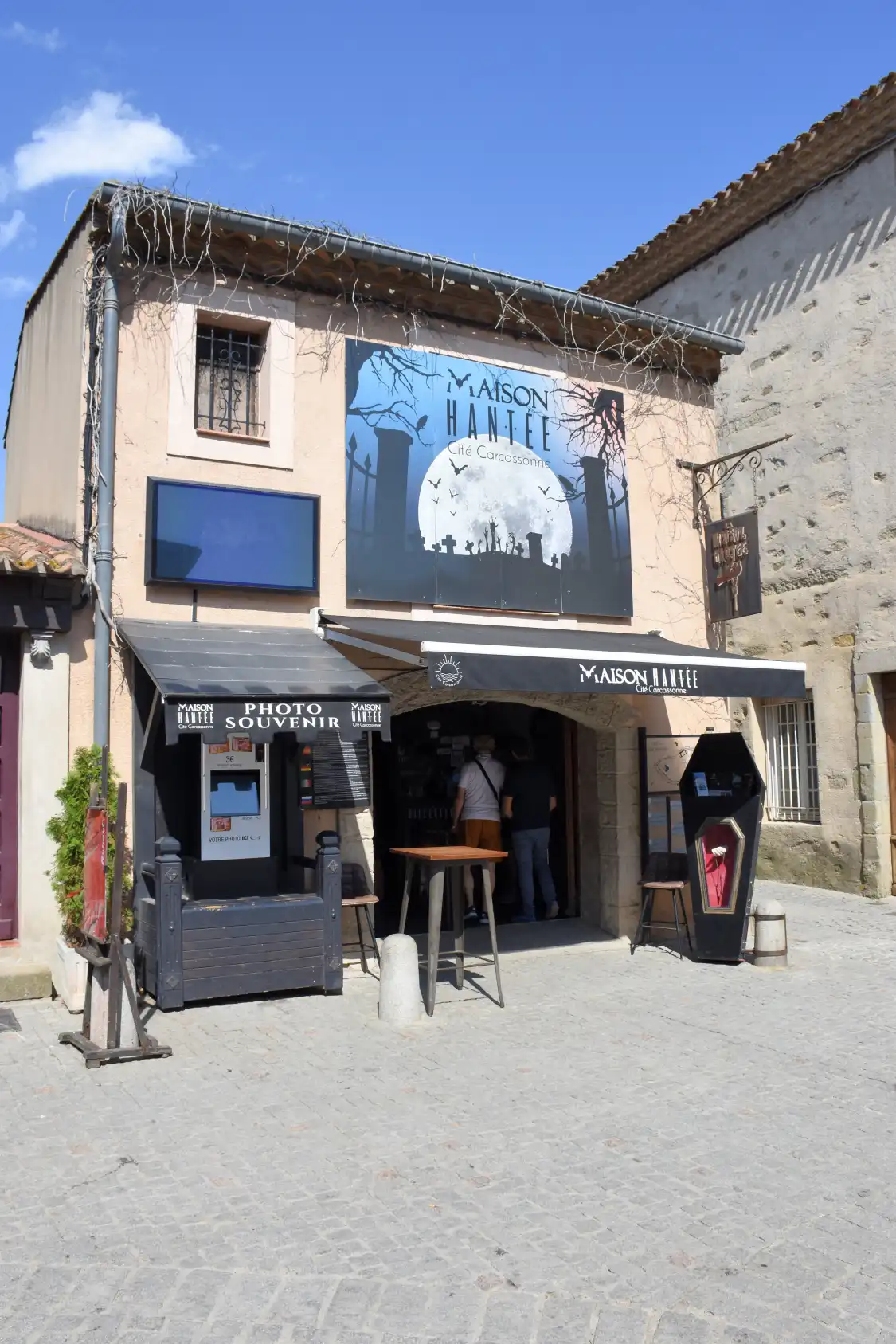 Hotel in zona La Maison Hantee