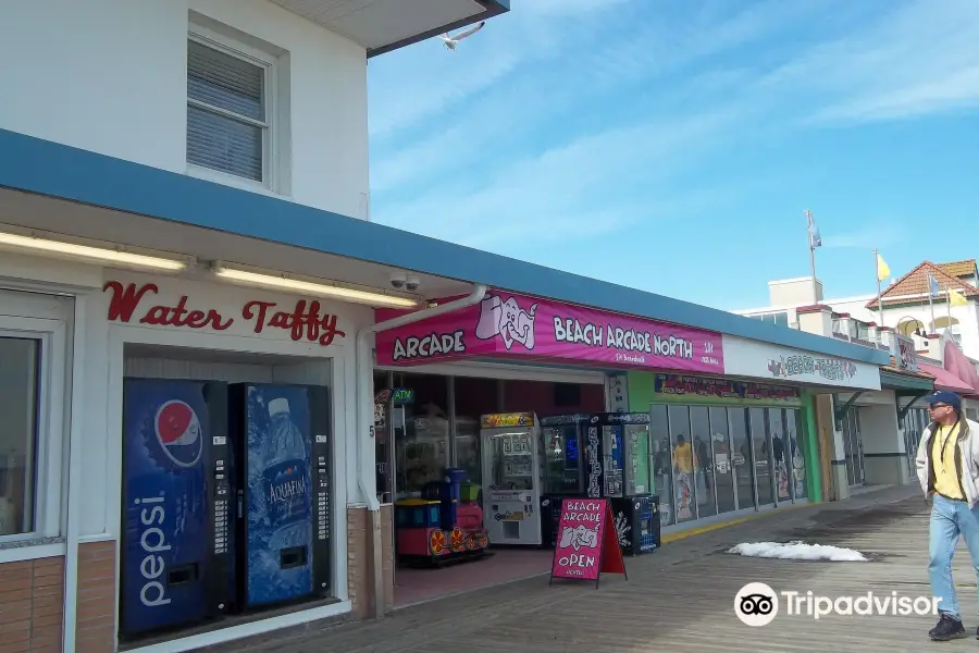 Zelky's Beach Arcade, North