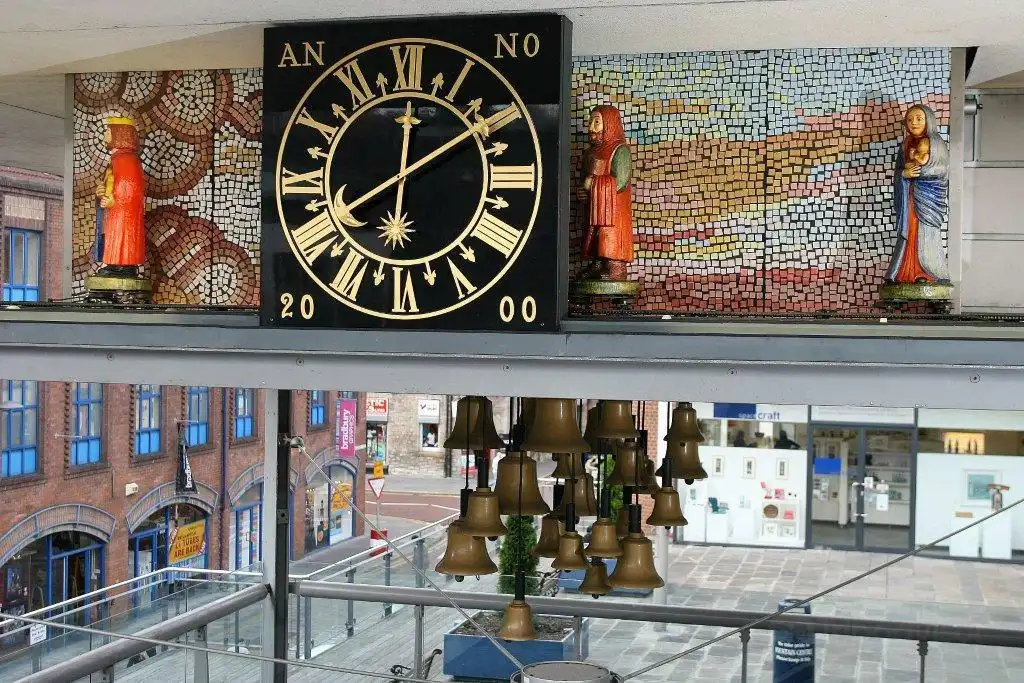 Hotel in zona The Alice Clock