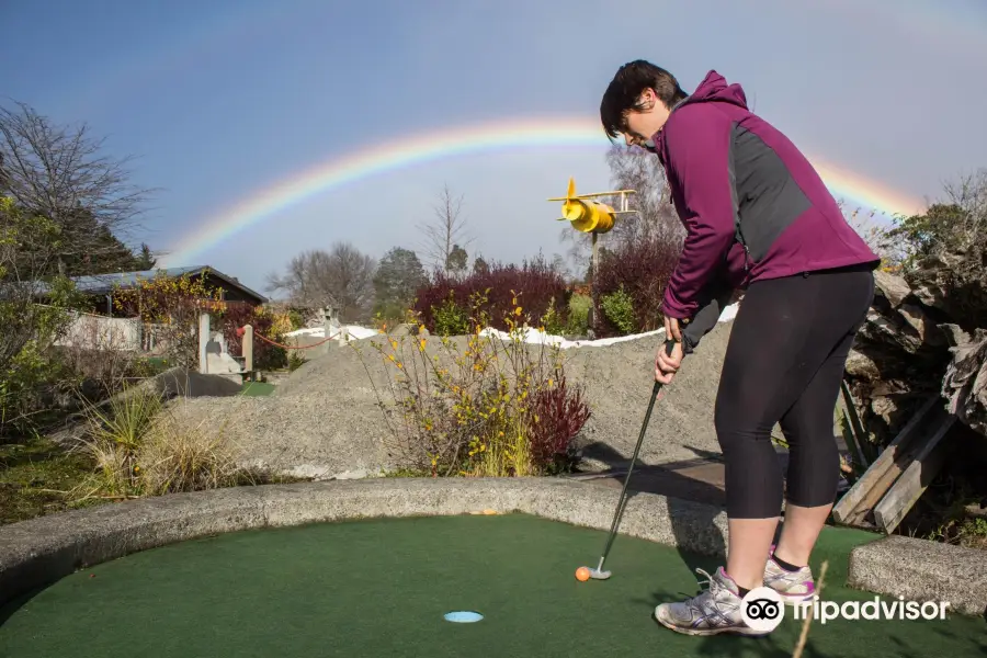 Southern Lake Taupo Adventure Mini Golf