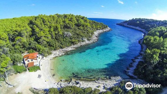 Pupnatska Luca Beach