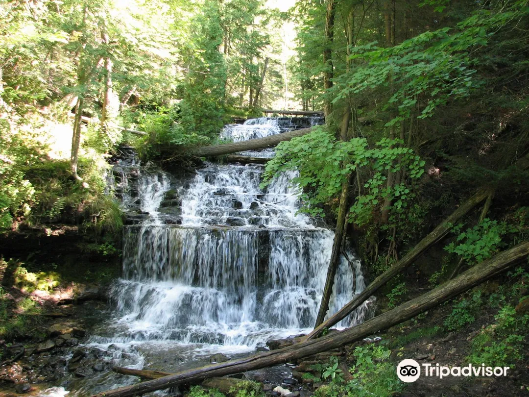 4_Wagner Falls