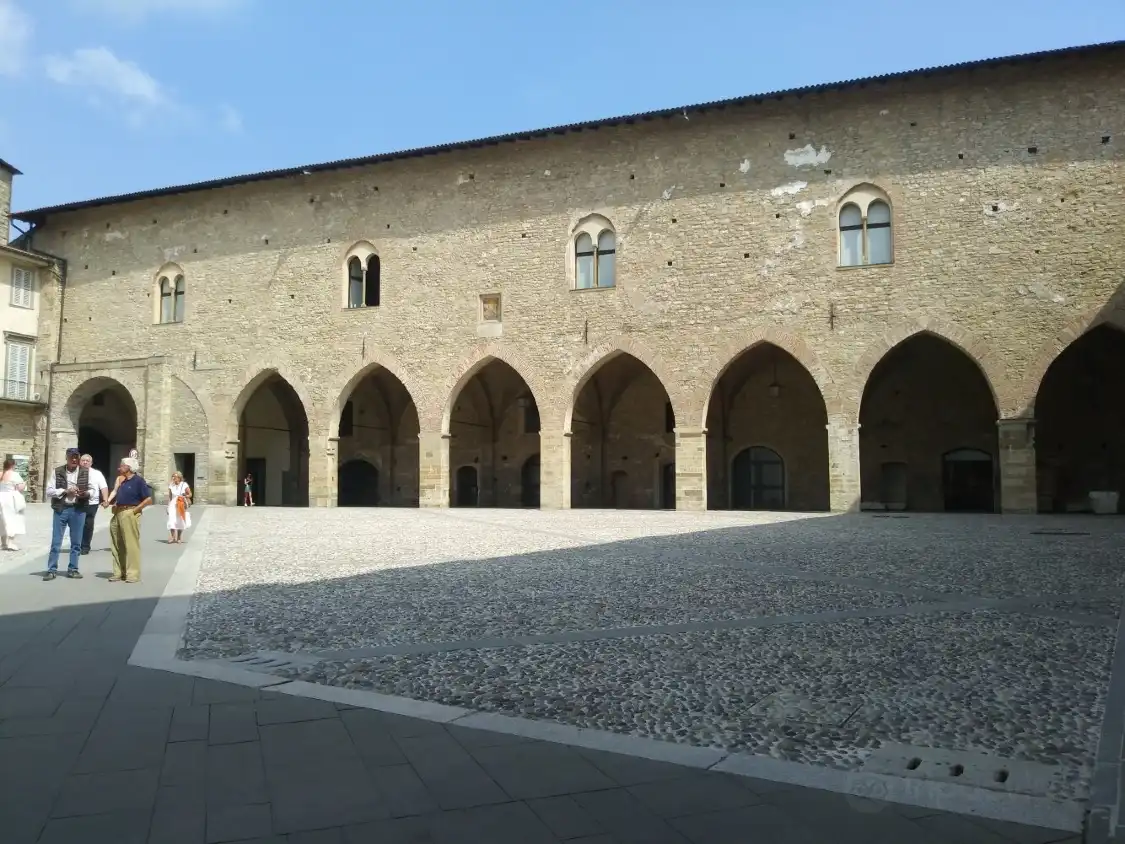 Hotel in zona The Cittadella