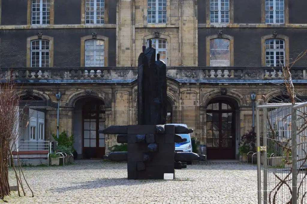 Hotels near Museum of Fine Arts