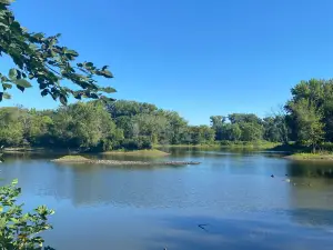 Hartman Reserve Nature Center