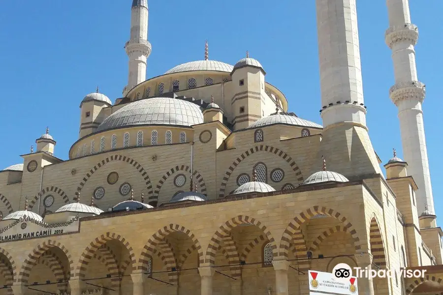 Abdul Hamid Han Mosque