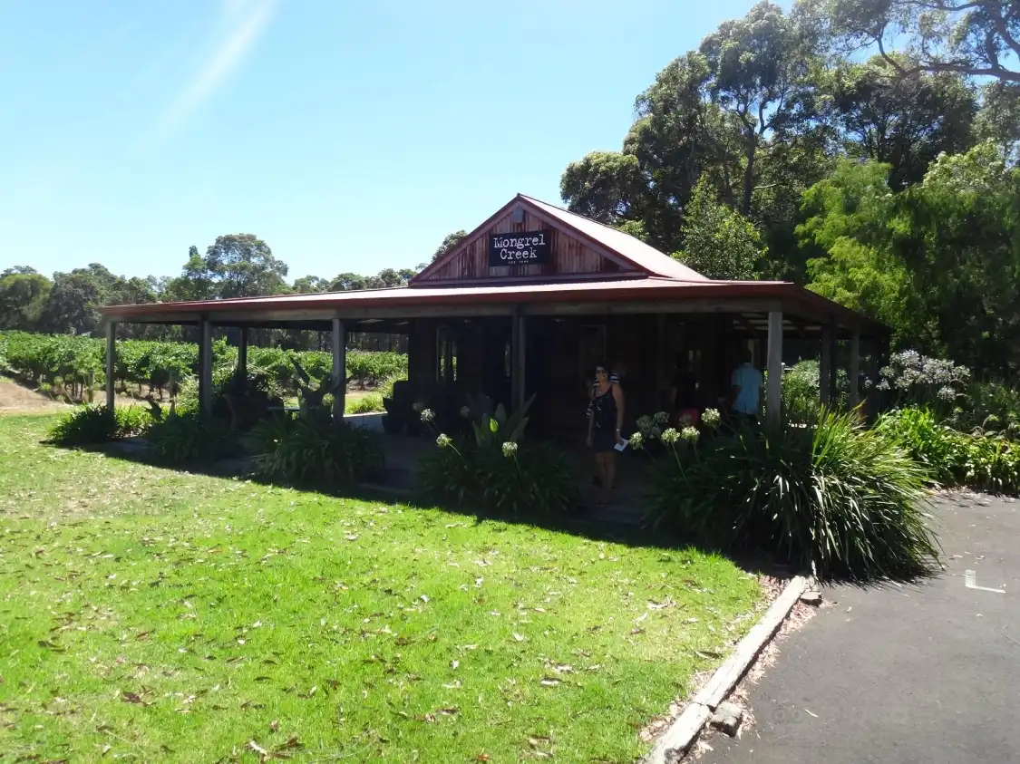 Hotels near Mongrel Creek Wines Margaret River