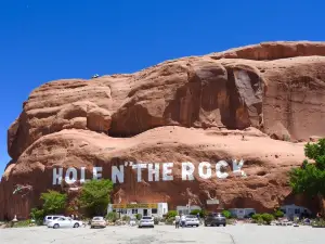 Hole 'N the Rock