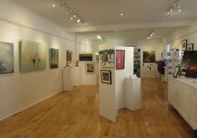 Arts On Main Gallery