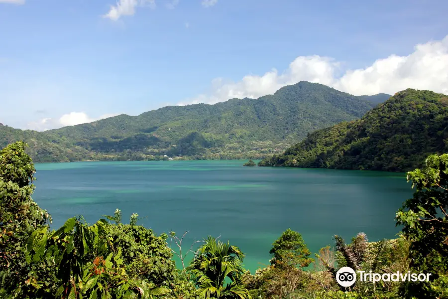 Sano Nggoang Crater Lake