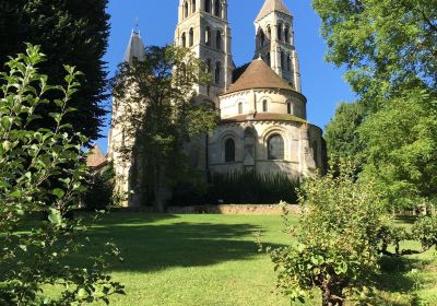 Roseraie de l'Abbaye de Morienval