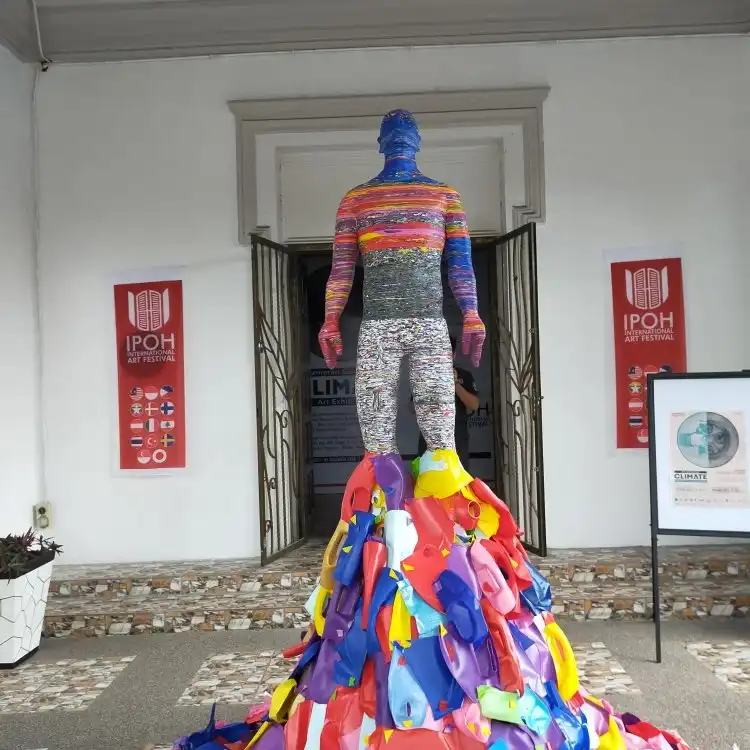 Darul Ridzuan Museum周辺のホテル