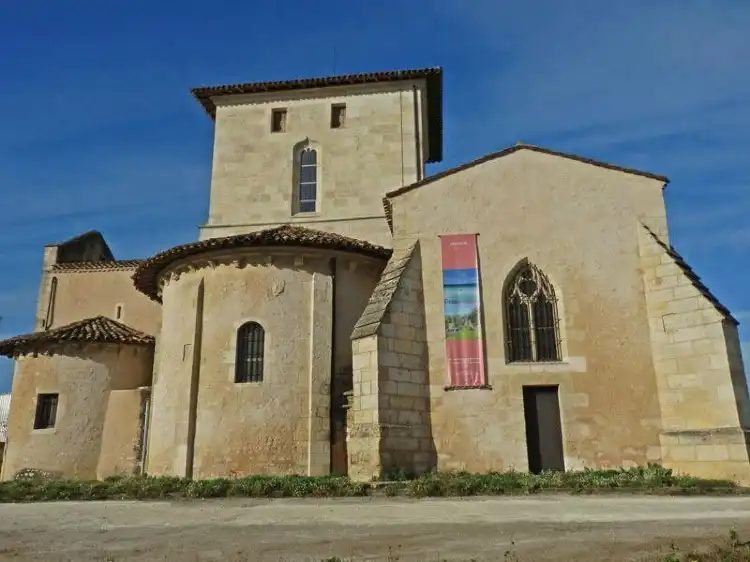 Hotels near Old St. Vincent Church