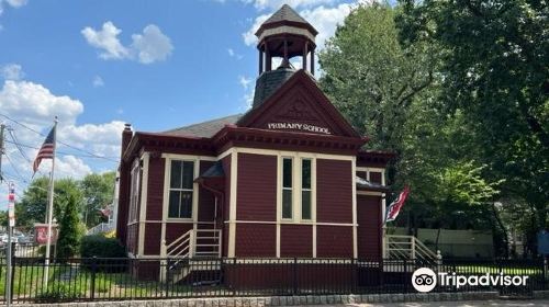 Little Red Schoolhouse Museum