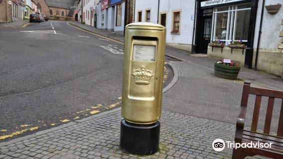 Andy Murray's Gold Post Box