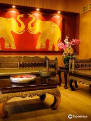 Gold Elephant - Massage Praxis