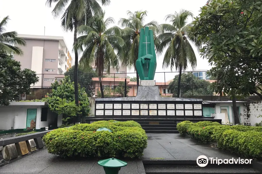 Manila North Cemetery