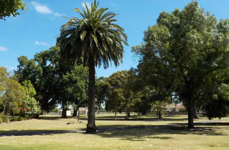Hotels in Brunswick West