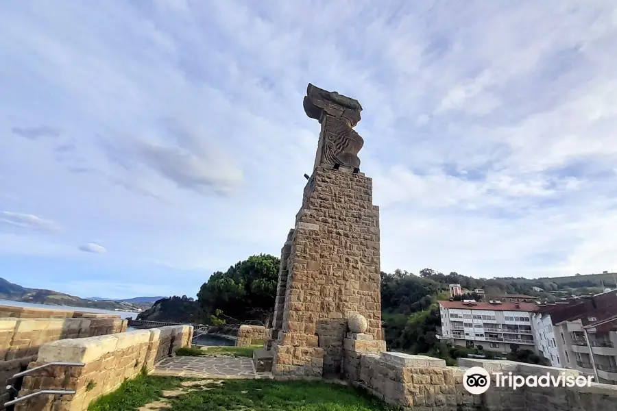 Monumento a Elcano