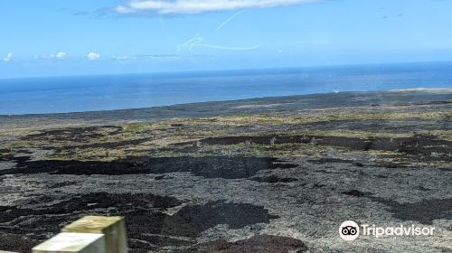 Chain of Craters Road